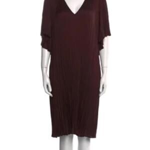 Vince Pleated Burgundy Knee Length Dress - Size - Large
